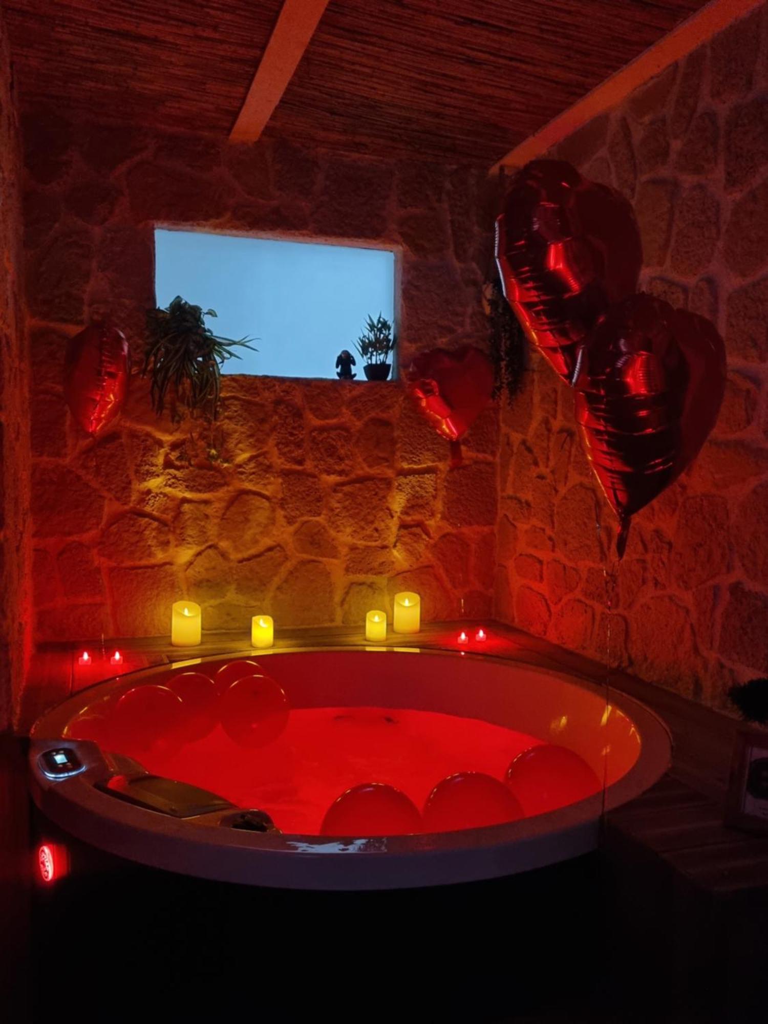 Les Spas De La Mer, Suite & Spa, Love Room, Plein Coeur Du Grau Le Grau-du-Roi Bagian luar foto
